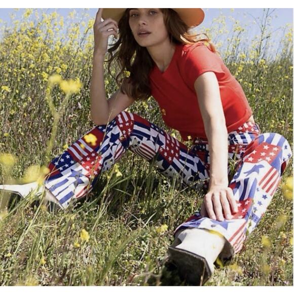 NWT Wrangler Hig Rise Boot Retro American Flag Patchwork Flare Pants 29/32 - Picture 2 of 16